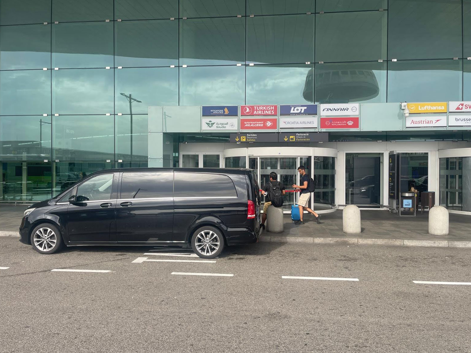 Taxi privado desde Tàrrega al aeropuerto