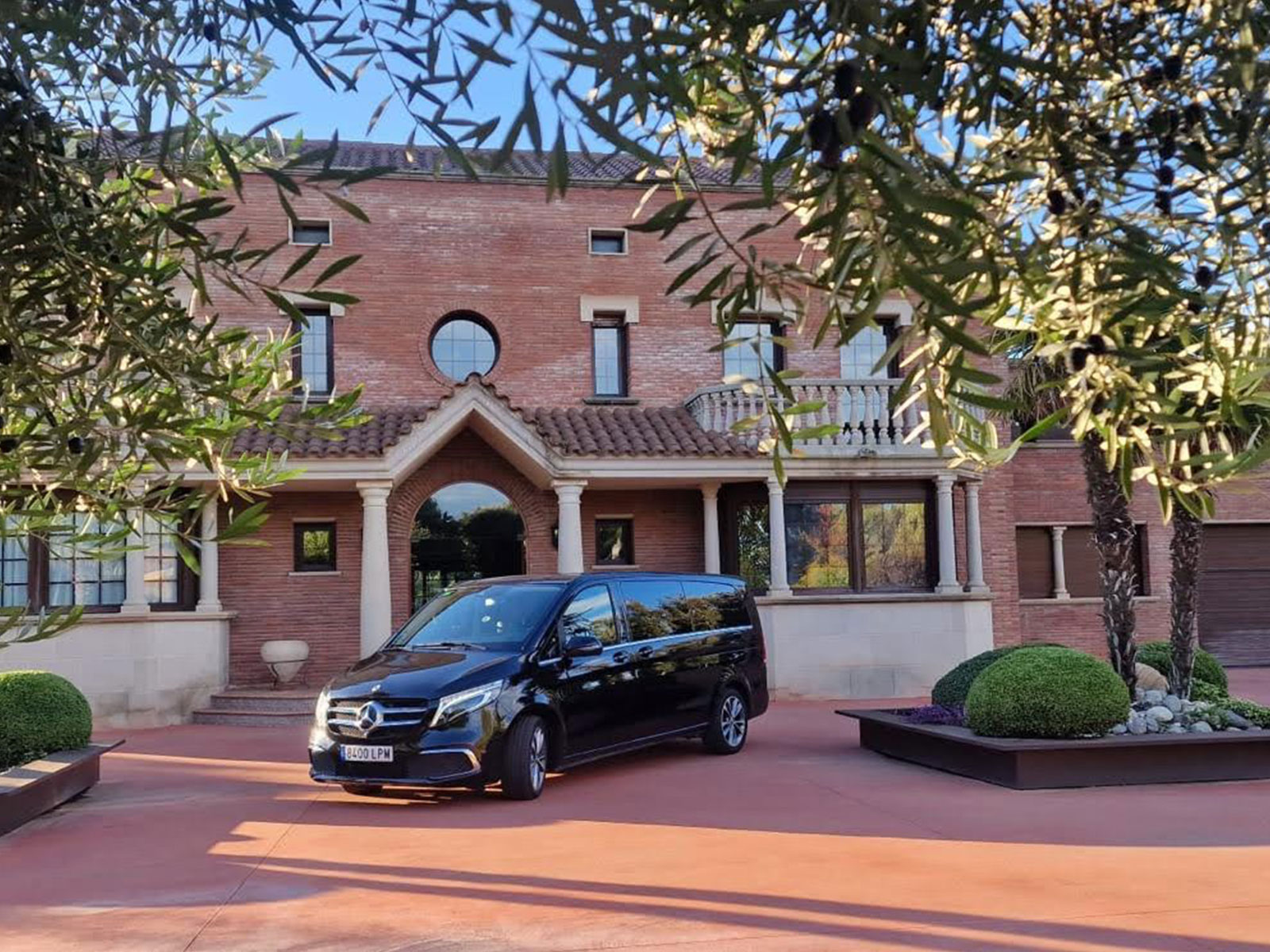 Taxi privado en Tàrrega para eventos